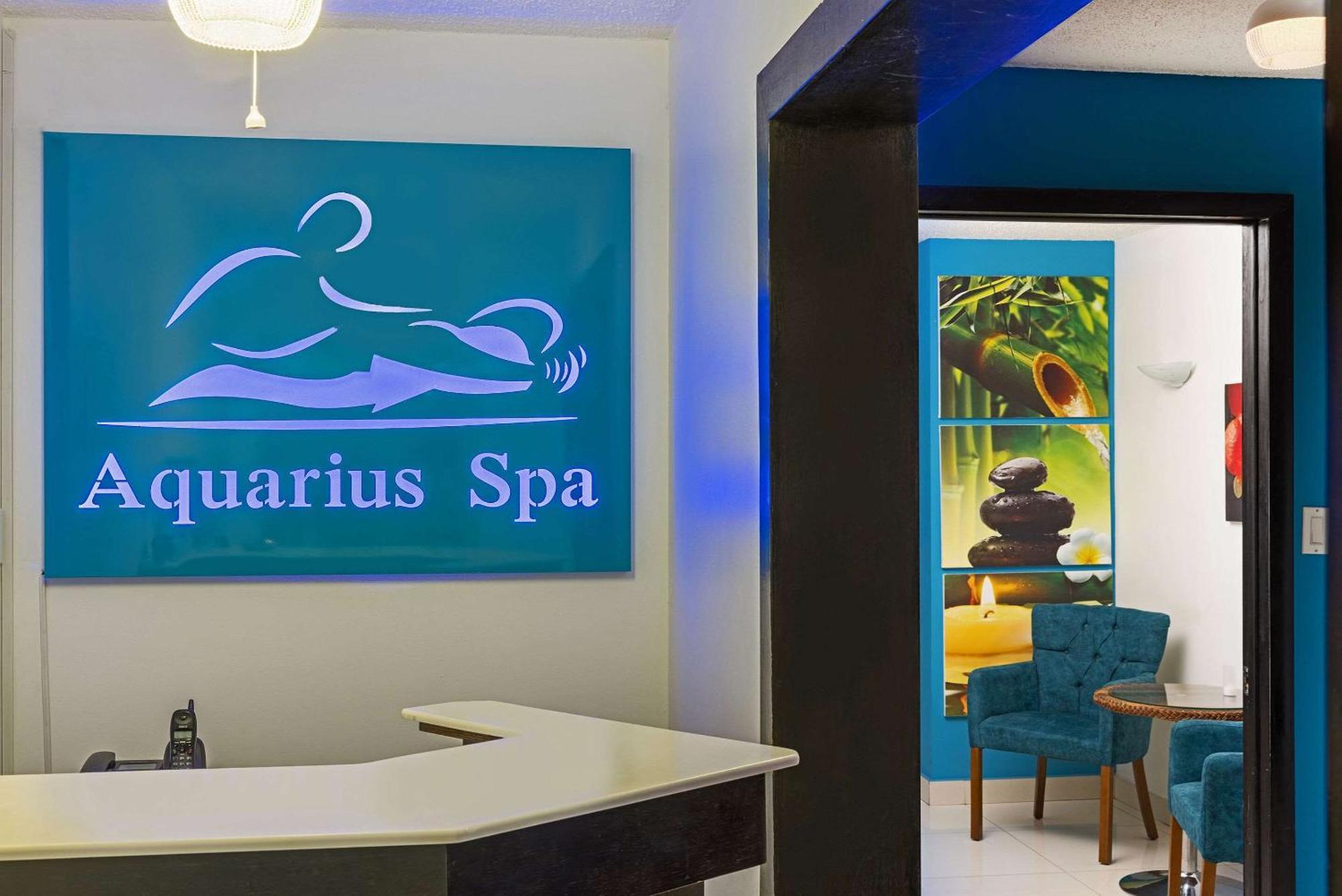 The Atrium Beach Resort And Spa, Ascend Hotel Collection シンプソン・ベイ エクステリア 写真
