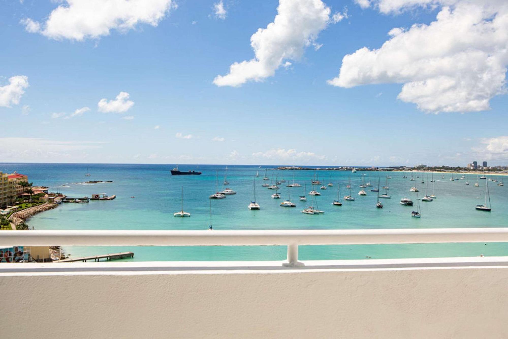 The Atrium Beach Resort And Spa, Ascend Hotel Collection シンプソン・ベイ エクステリア 写真
