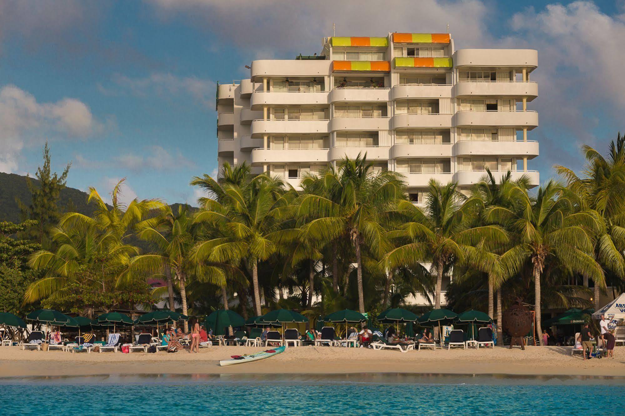The Atrium Beach Resort And Spa, Ascend Hotel Collection シンプソン・ベイ エクステリア 写真