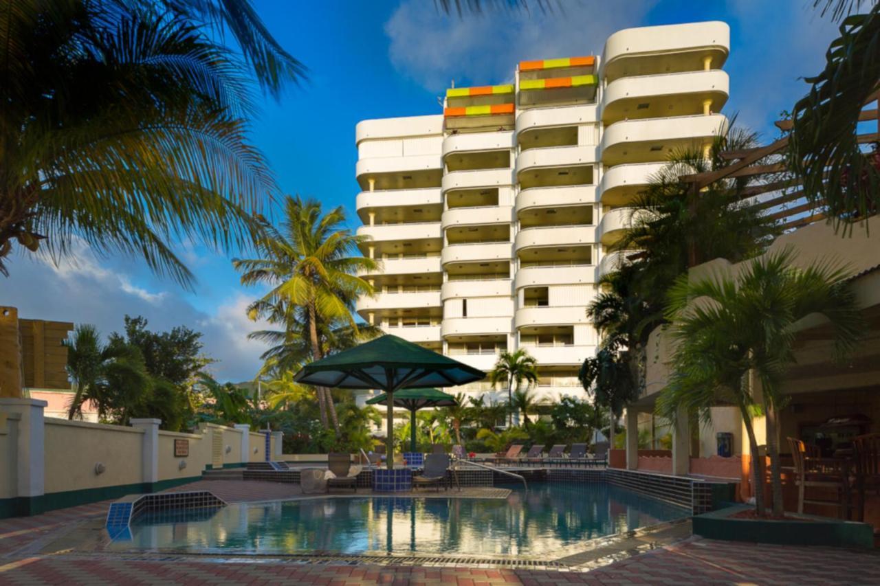 The Atrium Beach Resort And Spa, Ascend Hotel Collection シンプソン・ベイ エクステリア 写真