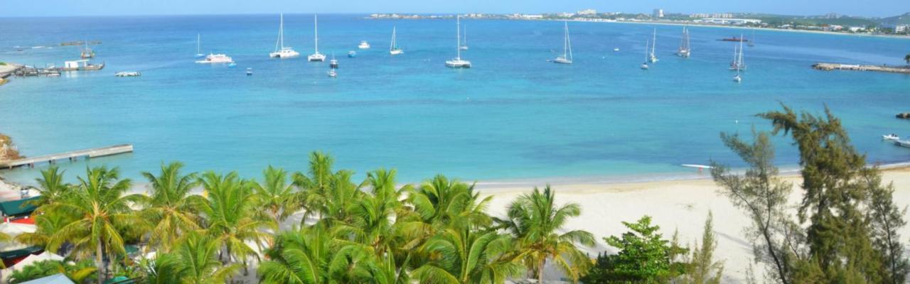 The Atrium Beach Resort And Spa, Ascend Hotel Collection シンプソン・ベイ エクステリア 写真